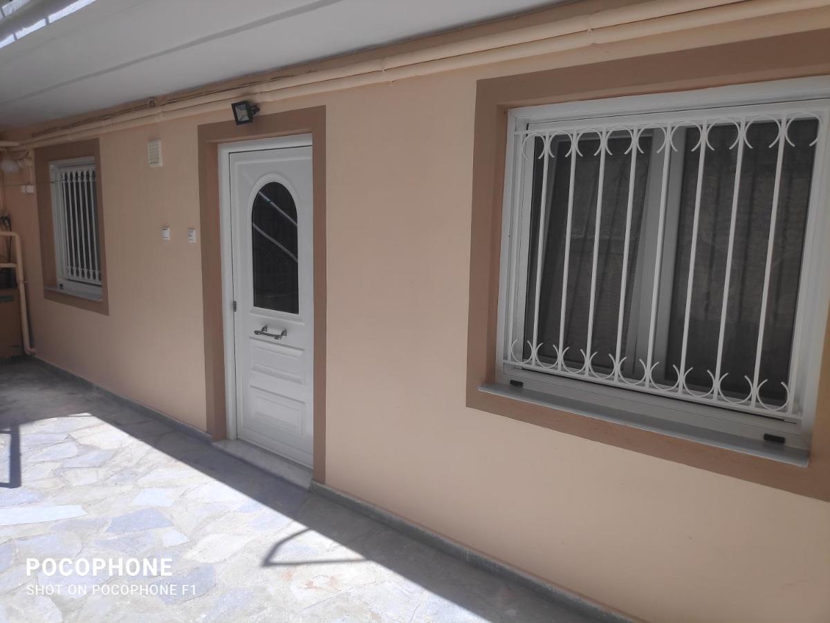 Κεντρικό, Άνετο Και Ζεστό Διαμέρισμα Kamena Vourla Buitenkant foto