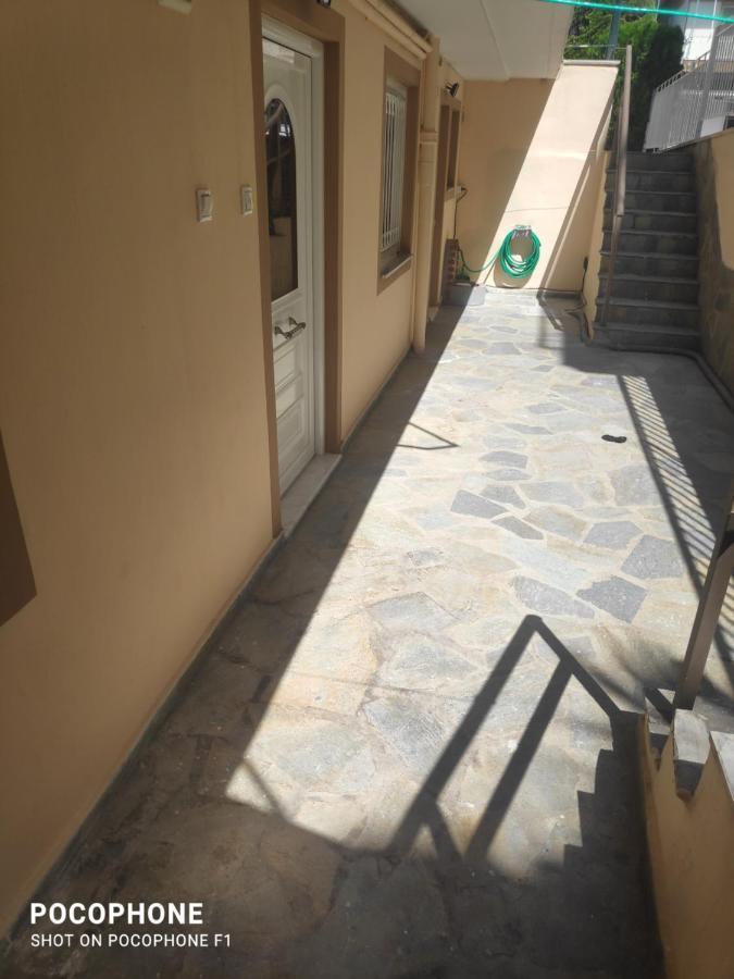 Κεντρικό, Άνετο Και Ζεστό Διαμέρισμα Kamena Vourla Buitenkant foto