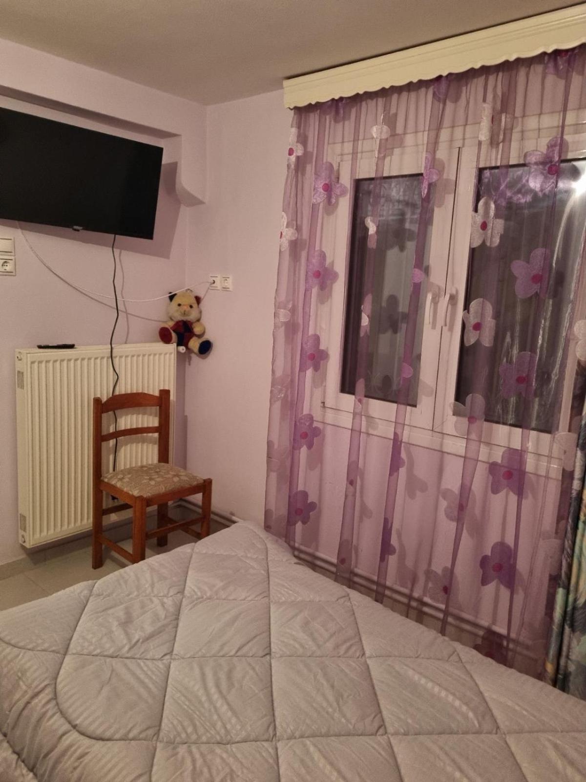 Κεντρικό, Άνετο Και Ζεστό Διαμέρισμα Kamena Vourla Buitenkant foto